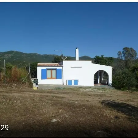 بيت للعطل Il Rudere Riservata Casetta Vista Mare كابيتانا